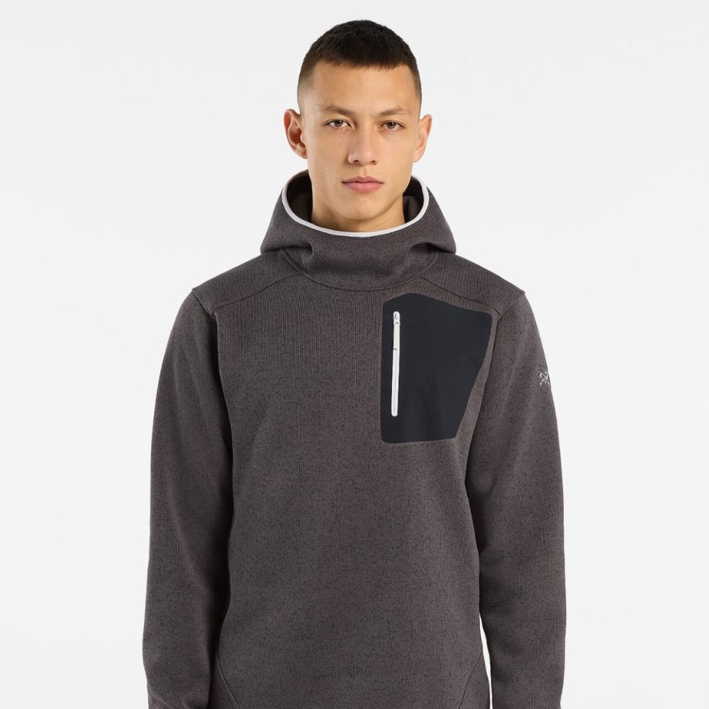 BRAND NEW with tags Arc'teryx Men's Covert Pullover Hoody - Orca color, size L!